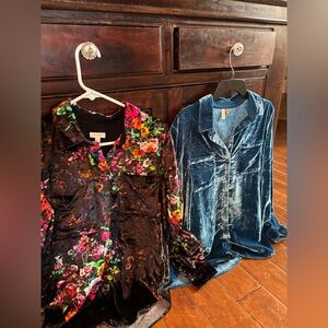 Pilcro Multicolor Floral Velvet Shirt in black and blue button top small set new